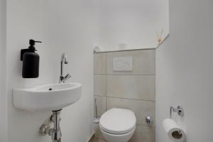 Apartment 70QM Düsseldorf Küche Zentral