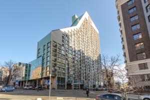 19-226 in RC Hoffman House, Zolotoustivska 34,Petrovdom Apartments