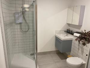 Central Old Town Base 1 & 2BR Apartments