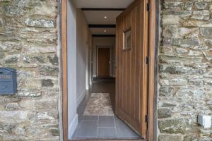 Honey Barn - Large barn in the countryside!