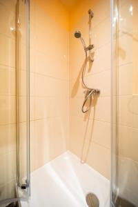 LLR Design Apartment am Bahnhof - Palermo Peach