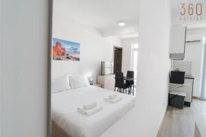 Comfortable Studio Near the Seafront with Free WiFi and Air Conditioning
