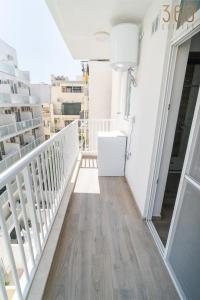Comfortable Studio Near the Seafront with Free WiFi and Air Conditioning