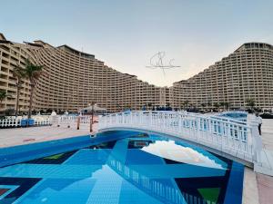 Porto Sokhna pyramids Family Only