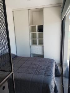 Un lugar pequeño rodeado de verde para respirar