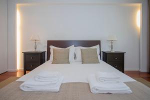 Liiiving in Porto - Balcony Dragao View