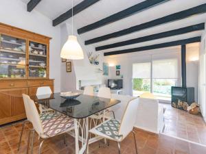 Beachfront Villa in Binisafuller with 4 Bedrooms and Direct Sea Access