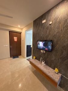 HomeArchs Nest - Your Second Home in Kashi