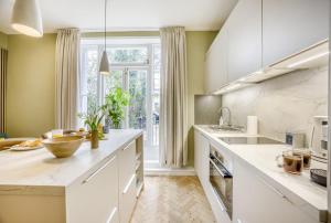 1 Bed in Cheltenham oc-a34863