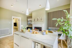 1 Bed in Cheltenham oc-a34863