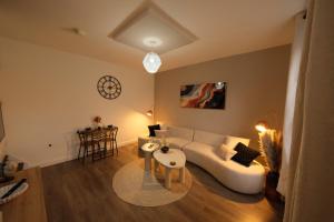 Home near Leeds City Centre & St James hospital