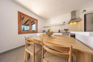 Villa Joana Aina by home villas 360