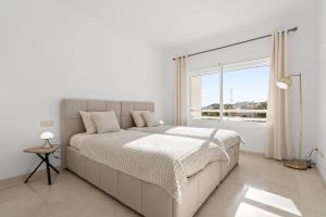 Stylish 2-Bedroom Apartment in Alcazaba Lagoon RDR529