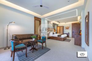 The Blakecrest Kasauli