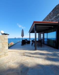 La Mer Villa - Entire Cottage