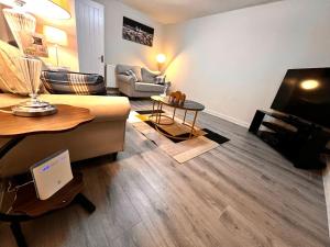 Whole 1 bed flat in Northampton
