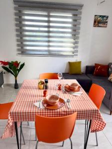 Orange Sunset Duplex Lapta 2 bedrooms close to Merit Casino