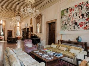 Palazzo Lena Piano Nobile