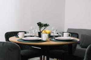 N2 Bright & Comfortable Apartment Benicalap