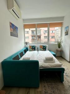Cozy 1-Bedroom Central Flat