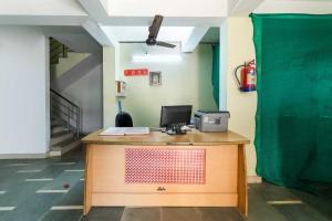 Hotel O Nangloi Railway Station Formerly Chahal Guest House