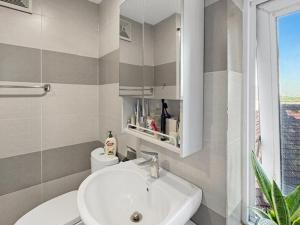 Stay in heart of vibrant district 1 walking street