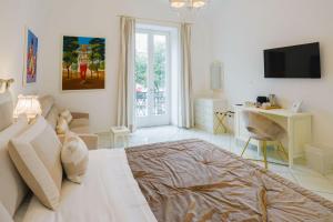 Queen Suite - Luxury Rooms