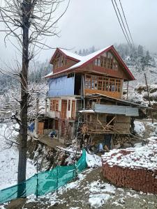 Rashmika Home stay Seri Shansher