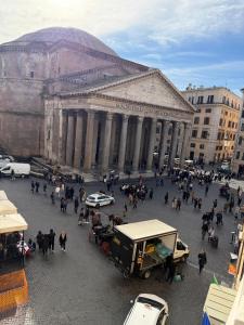 The Window of the Gods - Pantheon View