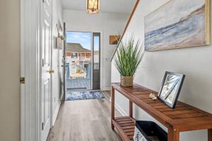 Harbor Island 49 Nautical Watch