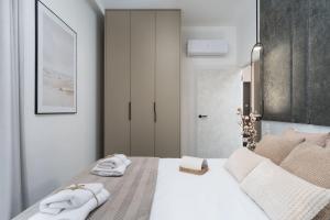 Amber Bay Apartment - homfi Collection