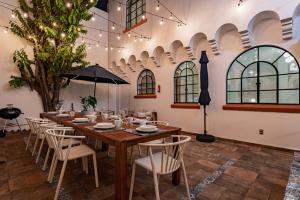 Group-Friendly Terrace Delight near WTC & Shops
