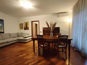 Monza Polyclinic - Apartment - Chess House