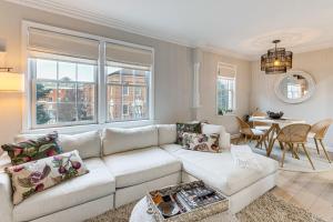 No Car Needed! Condo in Old Town Alexandria