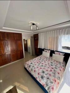 Elegant 7-Bedroom pool villa REG72029