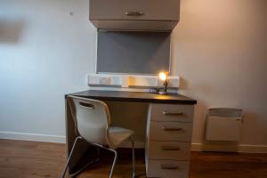Modern Studio Apartment in Central Newcastle
