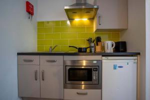 Modern Studio Apartment in Central Newcastle