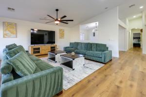 Patio w Fairway View! Pet-Friendly Mohave Home