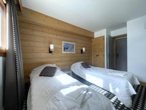 AC116 Superbe T4 pers plein sud skis aux pieds