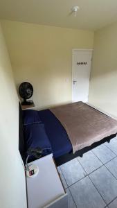 Quarto privado - Santinho - Não possui cozinha, apenas quarto e banho