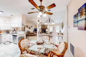 Jacksonvilles Delight | House in Jacksonville with pool on St Johns River