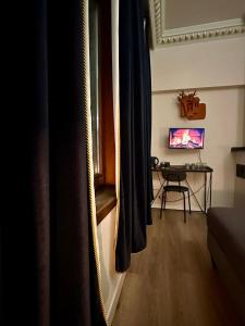 Luxury Rooms by Rikas Hotels
