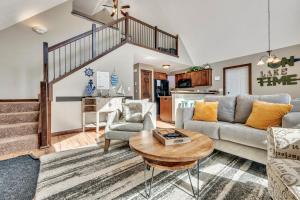 Bridges Bay Vacation Cabin 126