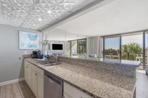 Edgewater Beach Resort Tower 1 - 2BR 2BA Condo