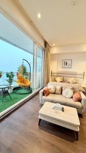 Sundowner Hive118 Jacuzzi Mirror Room Garden Patio