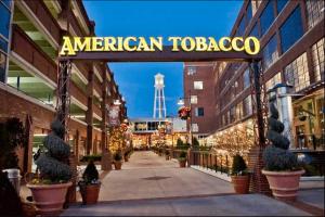 3rd Floor 2BD near DPAC, Duke, and Hospital