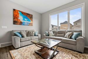 Family 3BR Suite w Kids Play Tent, FREE Banff Pass, Netflix!