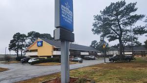 Americas Best Value Inn and Suites Little Rock