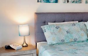 Steps away from Beach & Pool a two-story townhome on Anastasia Island