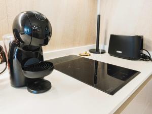 HOM I Metro InesDeSuarez I Providencia I Parking